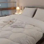 Miniloft شقة *
